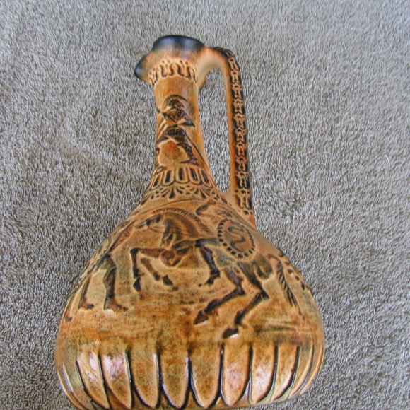 Sicilian Vase - Picture 1 of 8